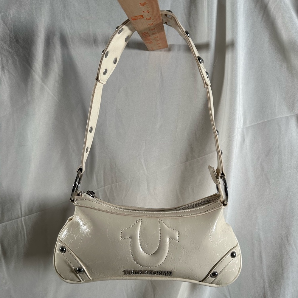 True Religion Studded Y2K Coquette Horseshoe Hobo Purse Off White Baguette